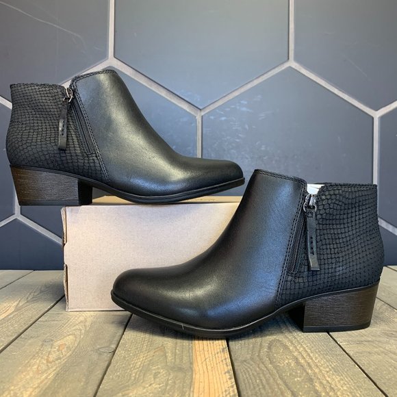 Adreena hope bootie clarks Clearance